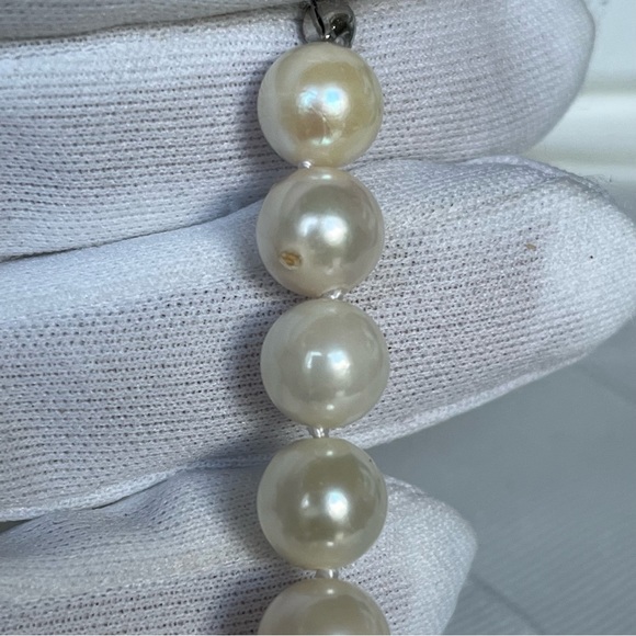 Akoya 18” Pearl Necklace - Picture 9 of 12